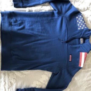 Vineyard Vines American Flag Pull-Over.